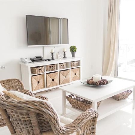 Disfruta Sunny Isles Ocean 1206 Apartment Miami Beach Bagian luar foto