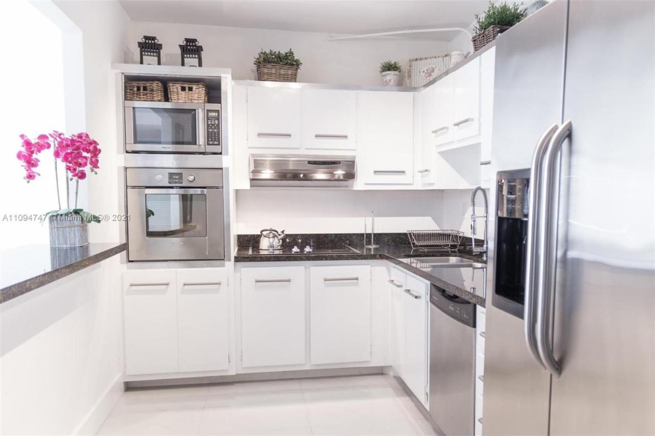 Disfruta Sunny Isles Ocean 1206 Apartment Miami Beach Bagian luar foto