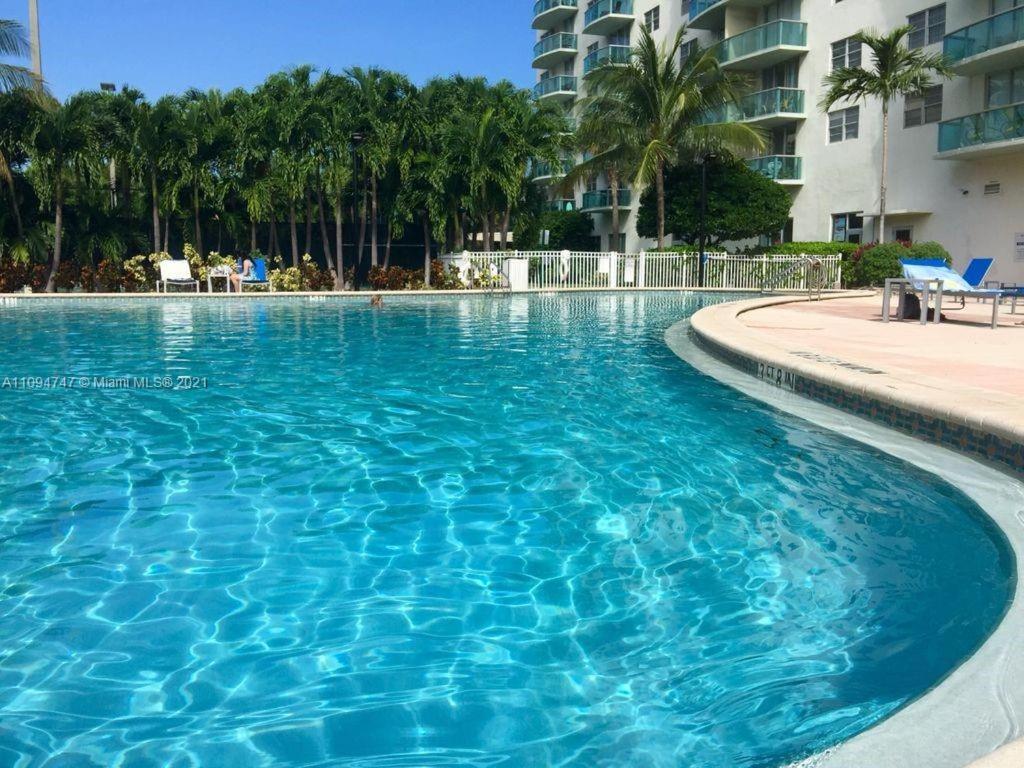 Disfruta Sunny Isles Ocean 1206 Apartment Miami Beach Bagian luar foto