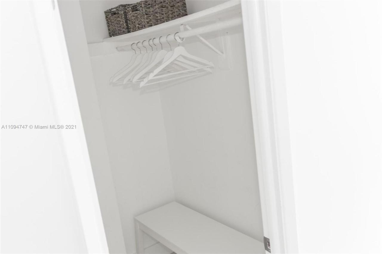 Disfruta Sunny Isles Ocean 1206 Apartment Miami Beach Bagian luar foto